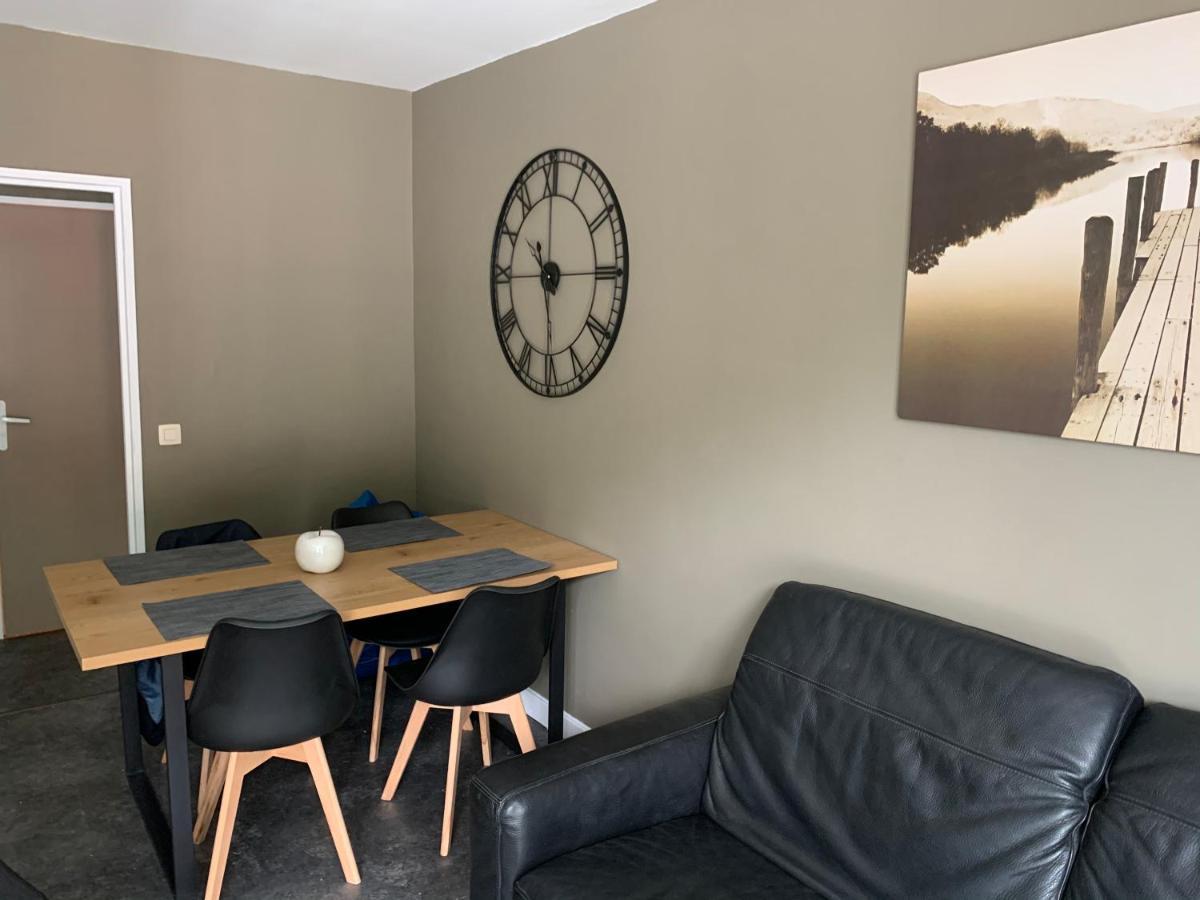Appartement Tout Confort Dans Une Residence Calme Givet Dış mekan fotoğraf