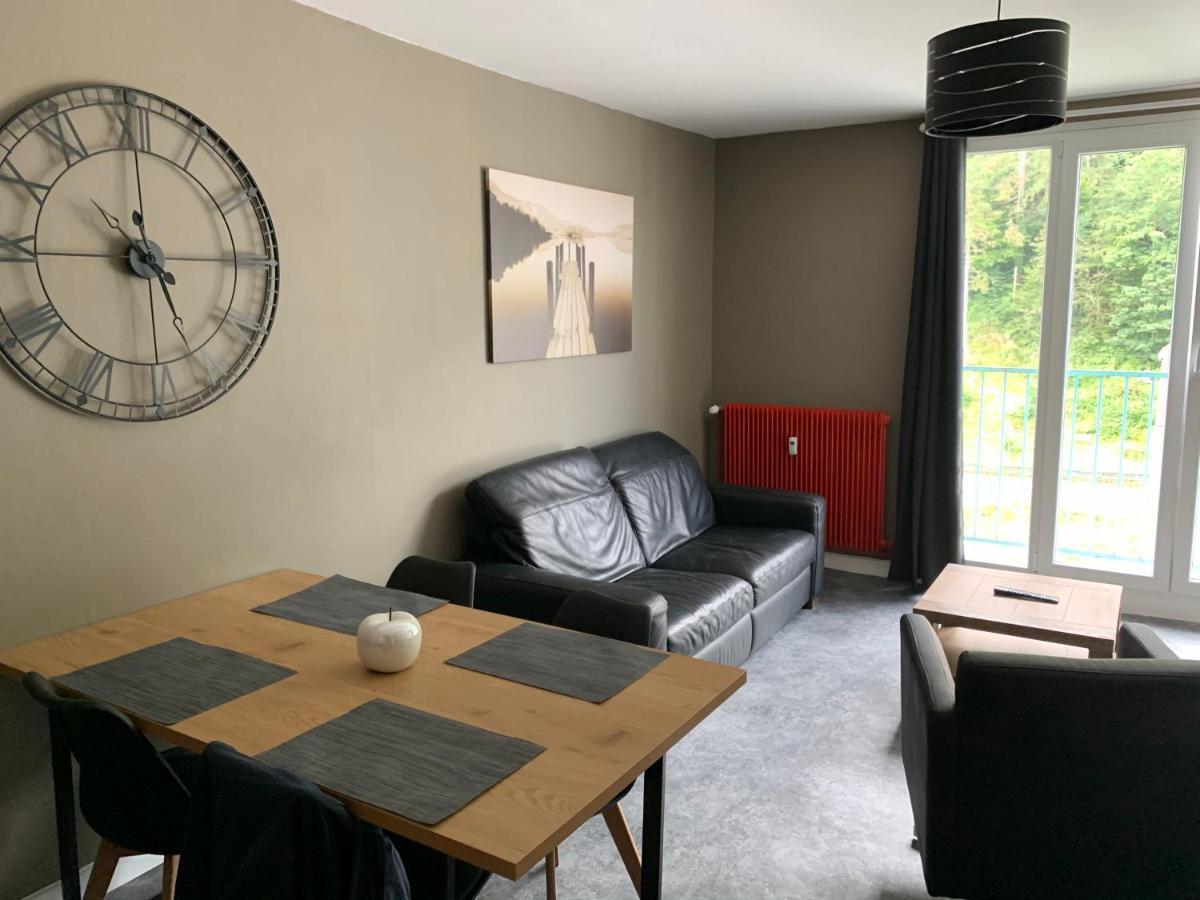 Appartement Tout Confort Dans Une Residence Calme Givet Dış mekan fotoğraf