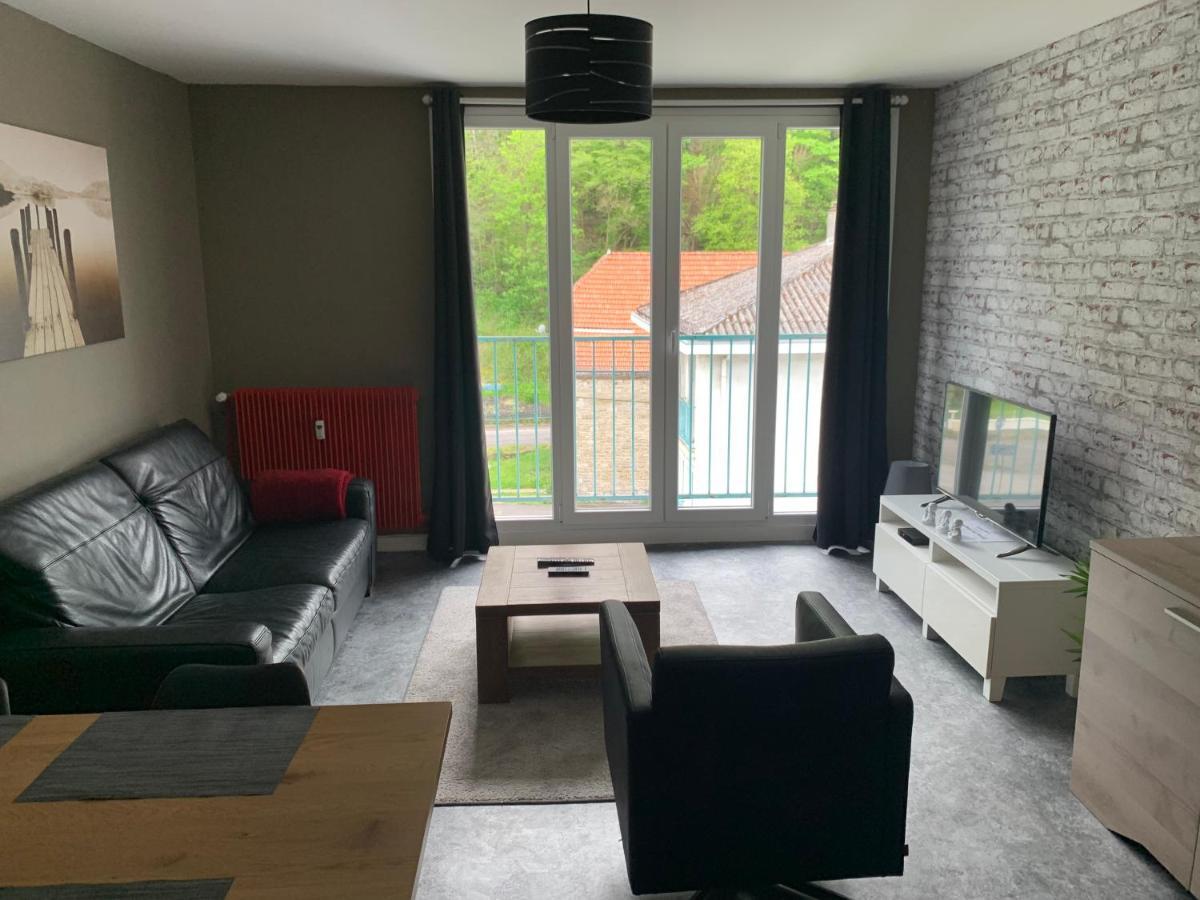 Appartement Tout Confort Dans Une Residence Calme Givet Dış mekan fotoğraf